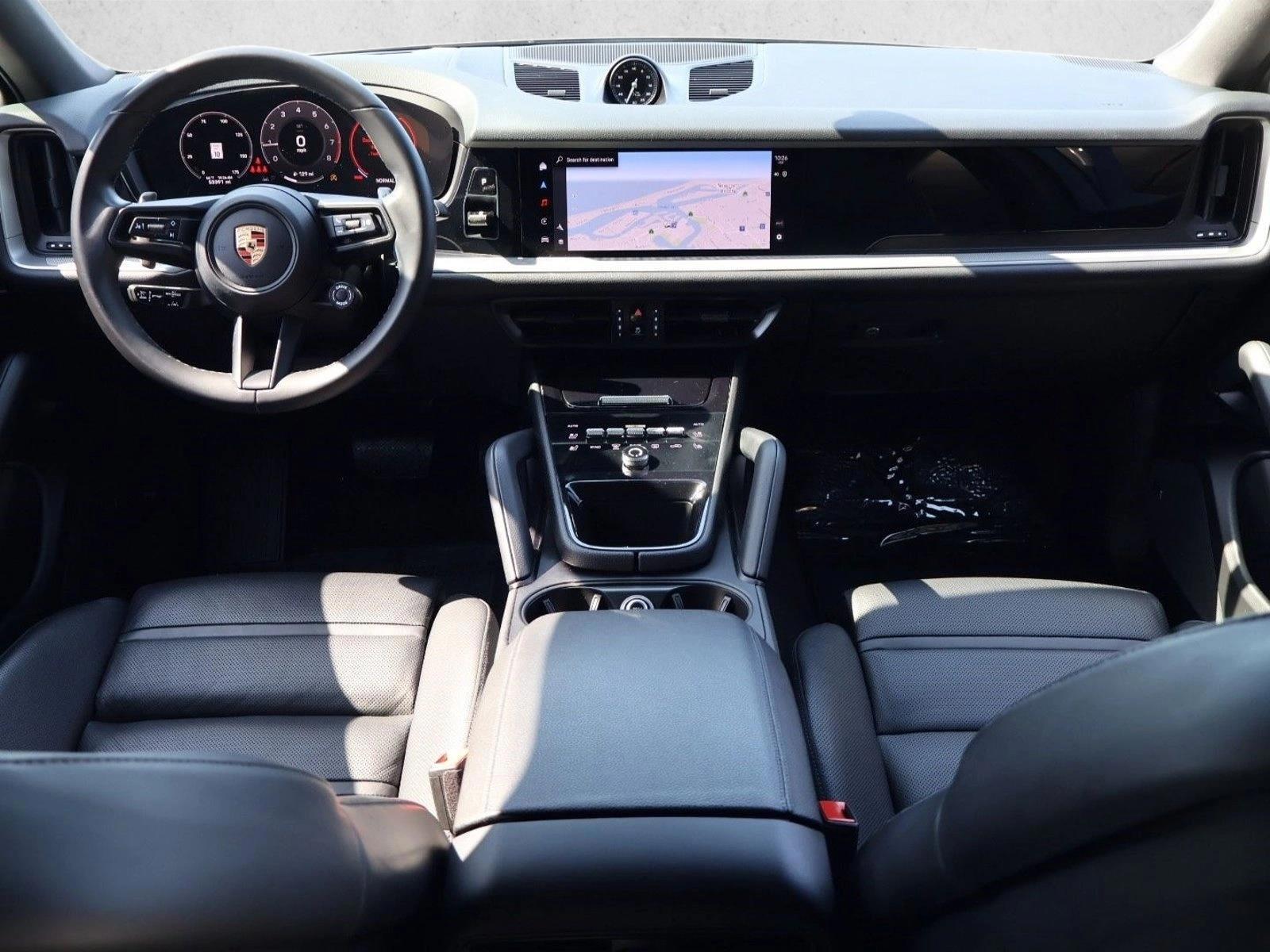 Thumbnail: 2024 Porsche Cayenne - 4