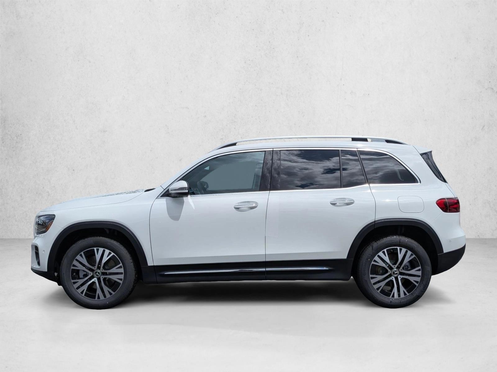 Thumbnail: 2026 Mercedes-Benz GLB - 2