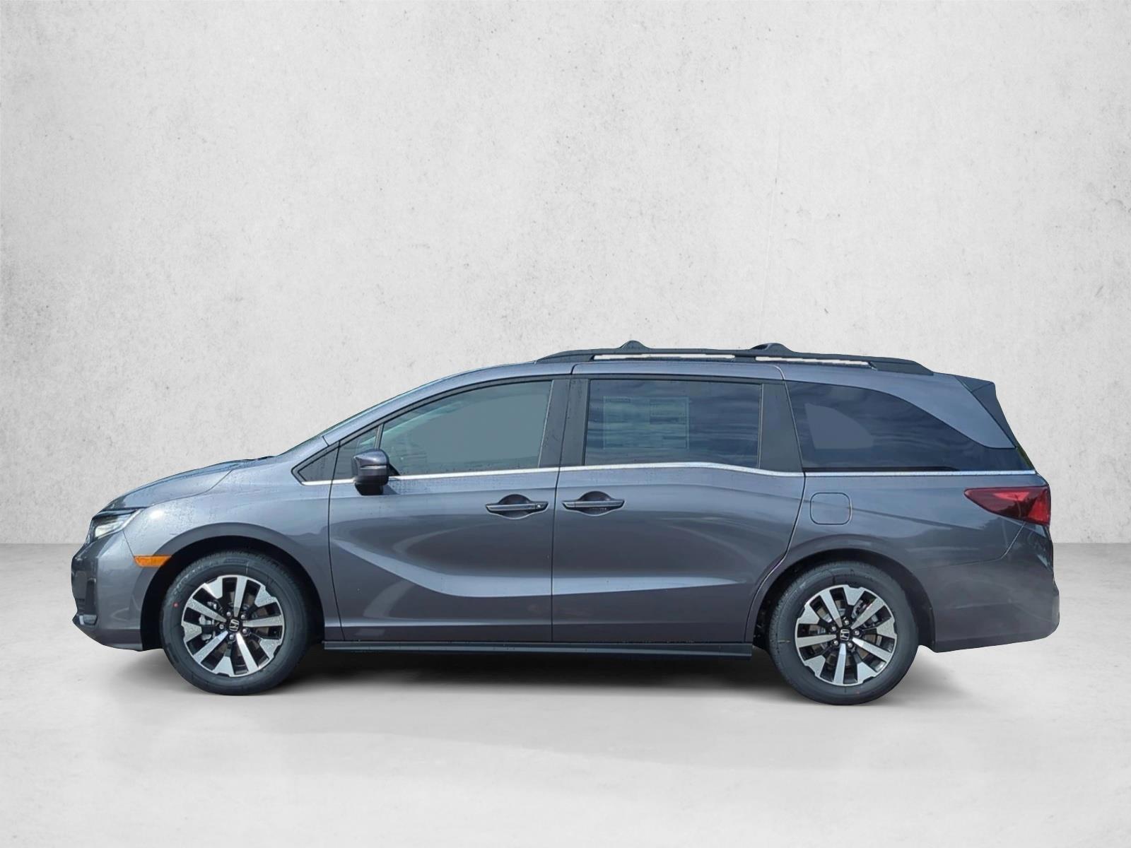 Thumbnail: 2026 Honda Odyssey - 3