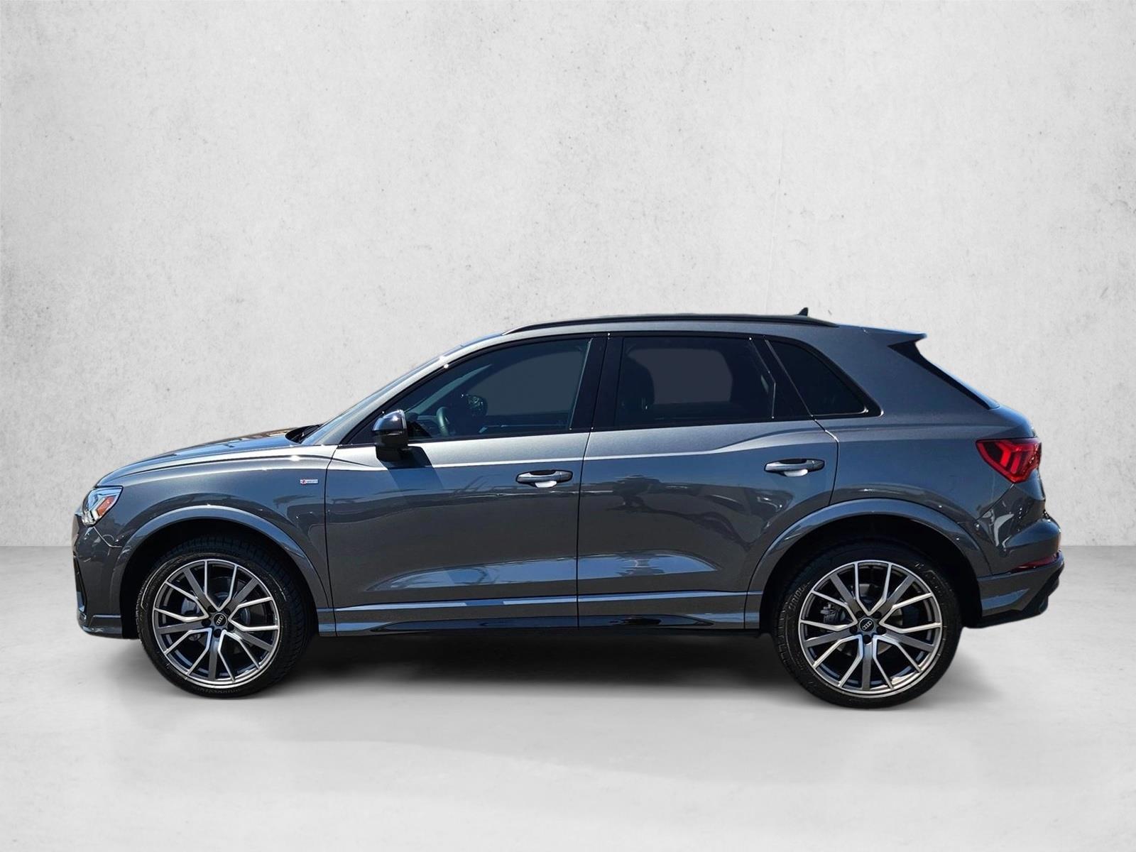 Thumbnail: 2025 Audi Q3 - 2