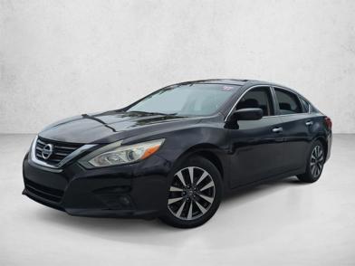 2017 Nissan Altima SV -
                  Winter Park, FL