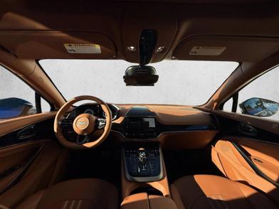 2026 Aston Martin DBX