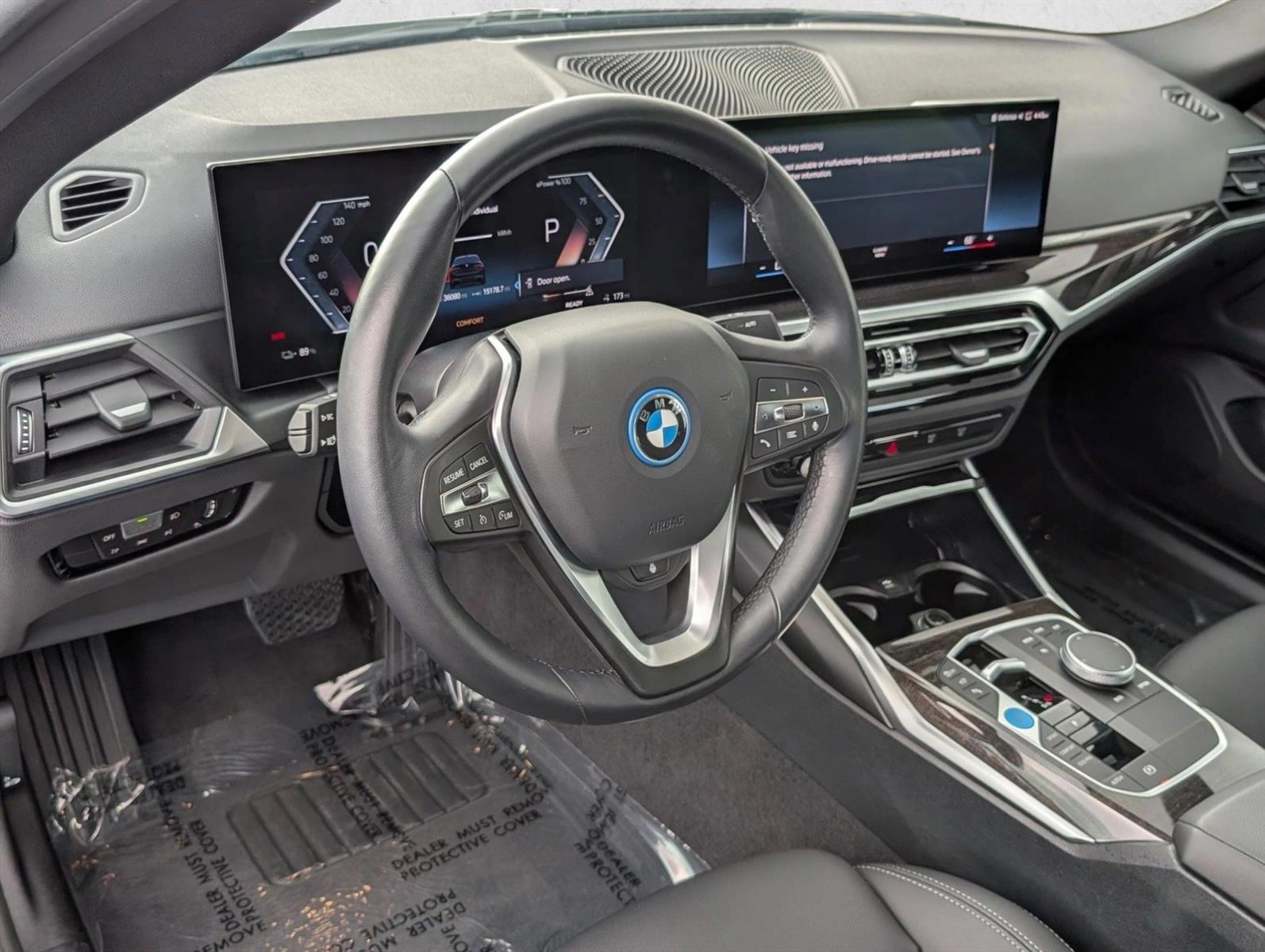 Thumbnail: 2023 BMW i4 - 3