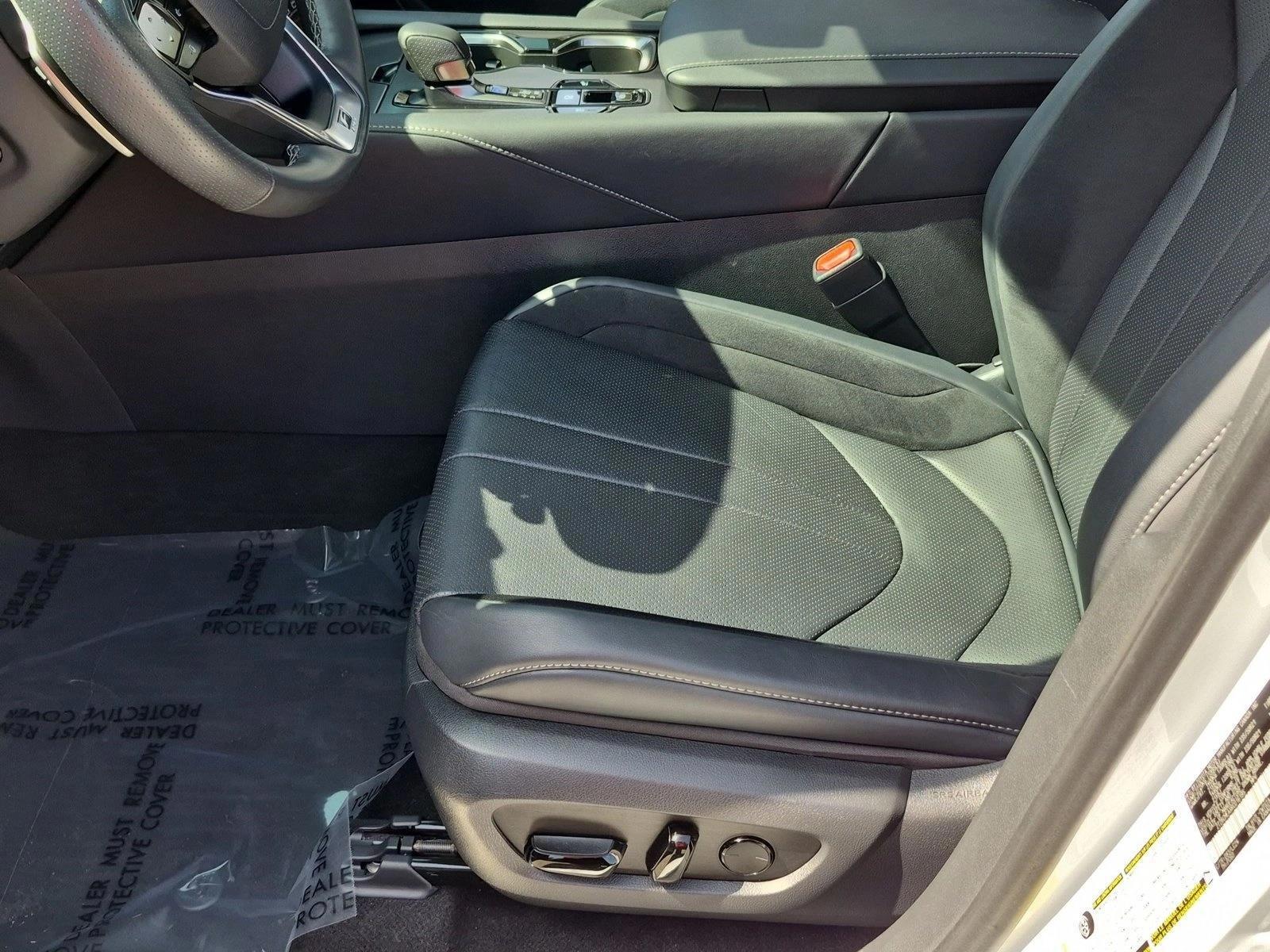 Thumbnail: 2024 Lexus RX - 5