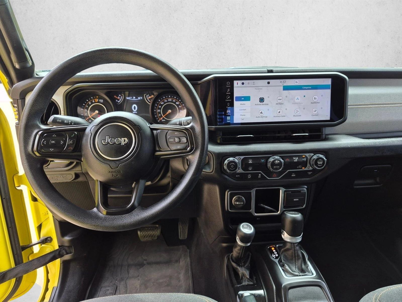 Thumbnail: 2024 Jeep Gladiator - 3