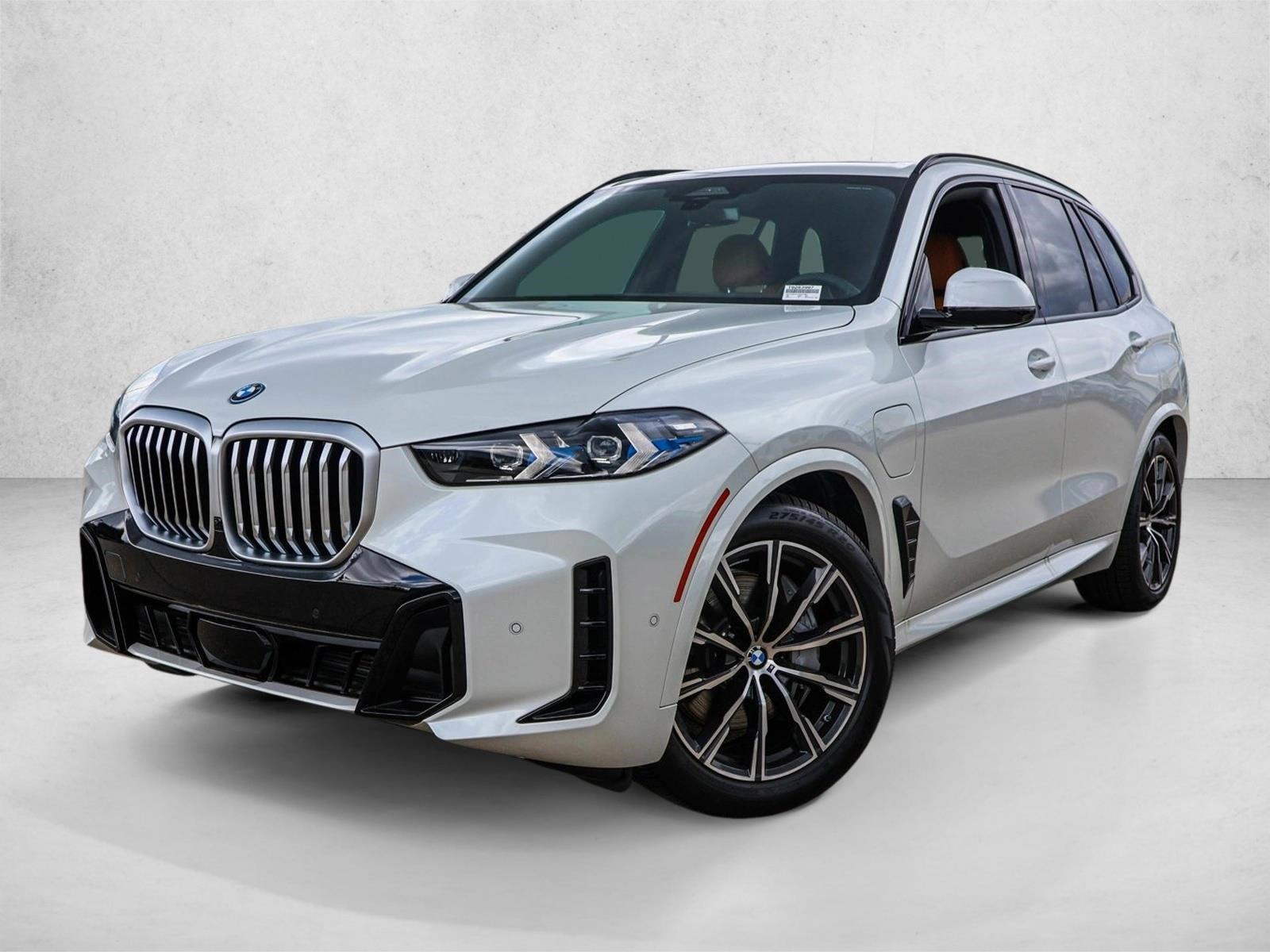 Thumbnail: 2026 BMW X5 - 1