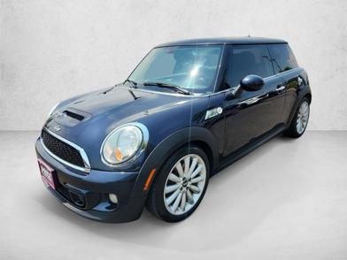 2013 MINI Cooper Hardtop S -
                  Centennial, CO