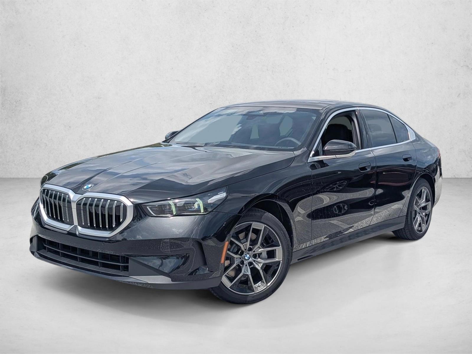 Thumbnail: 2026 BMW 5 Series - 1