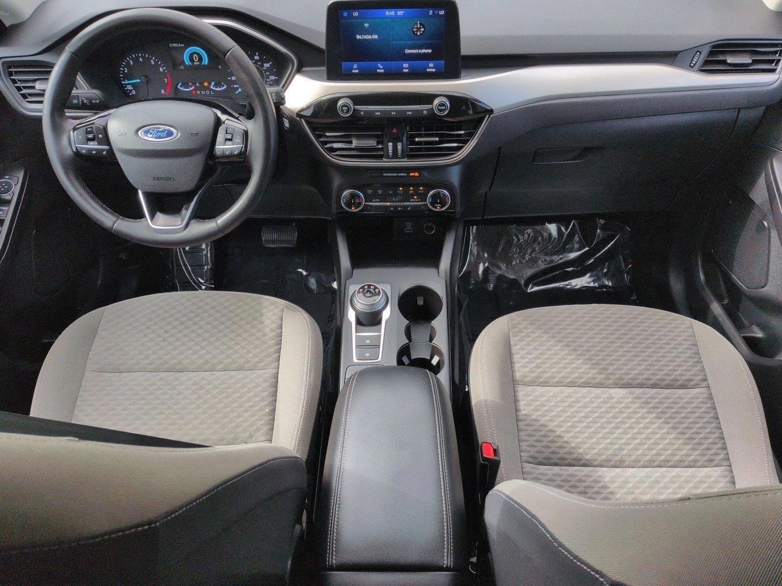 Thumbnail: 2022 Ford Escape - 3