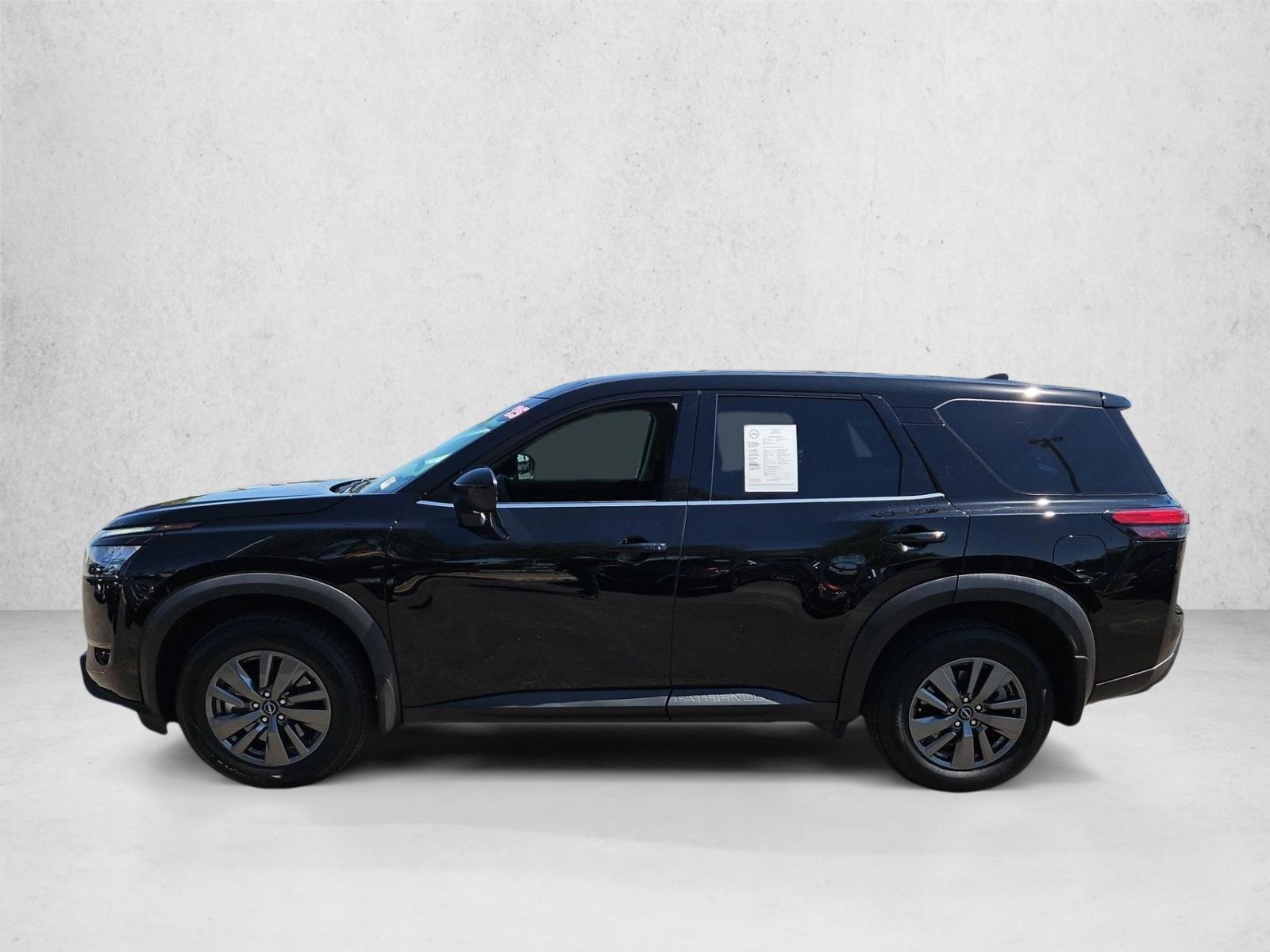 Thumbnail: 2025 Nissan Pathfinder - 2