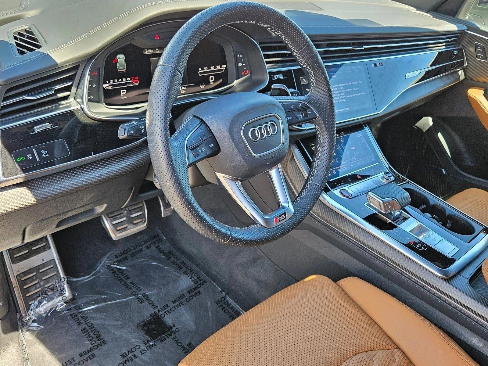 Thumbnail: 2023 Audi RS Q8 - 3