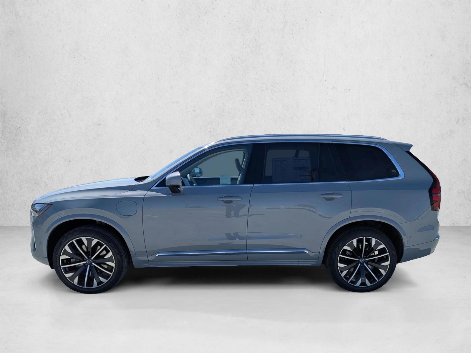 Thumbnail: 2026 Volvo XC90 - 2
