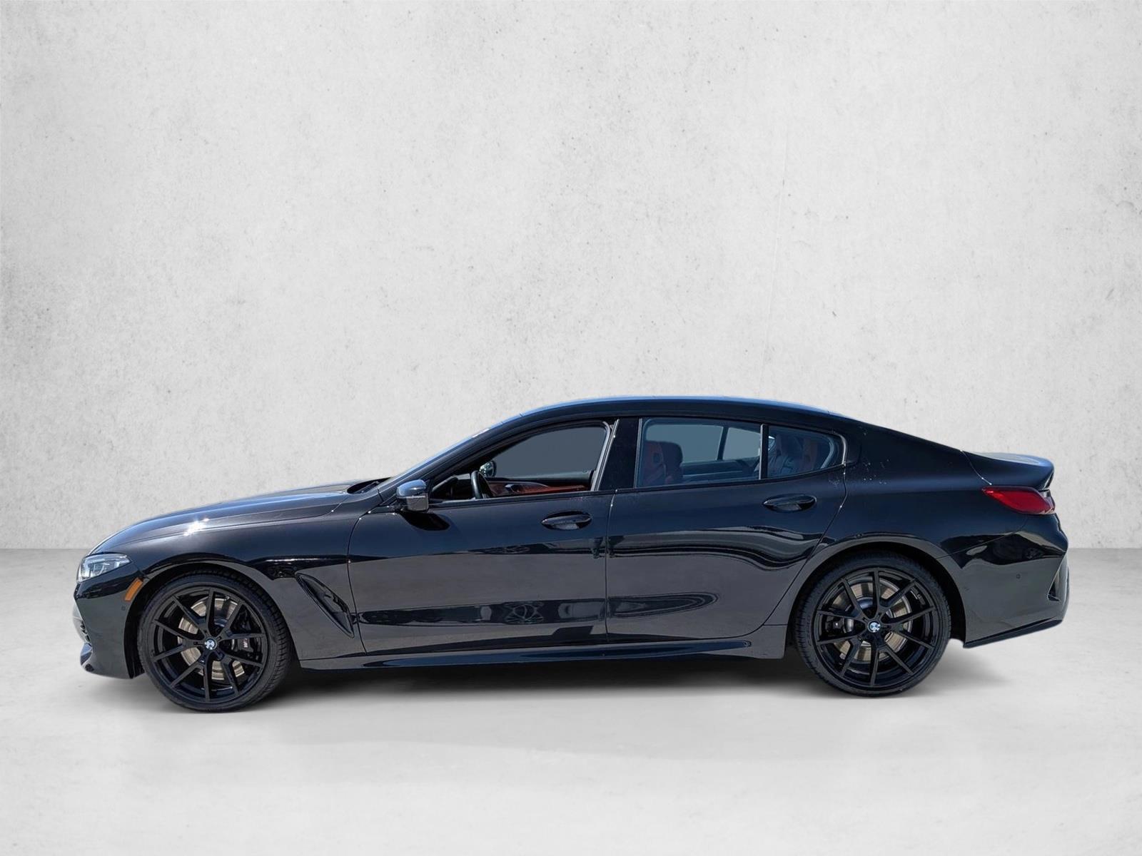 Thumbnail: 2024 BMW 8 Series - 2