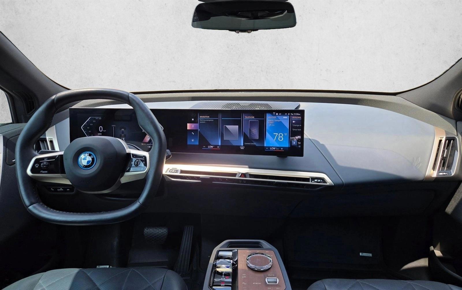 Thumbnail: 2023 BMW iX - 4