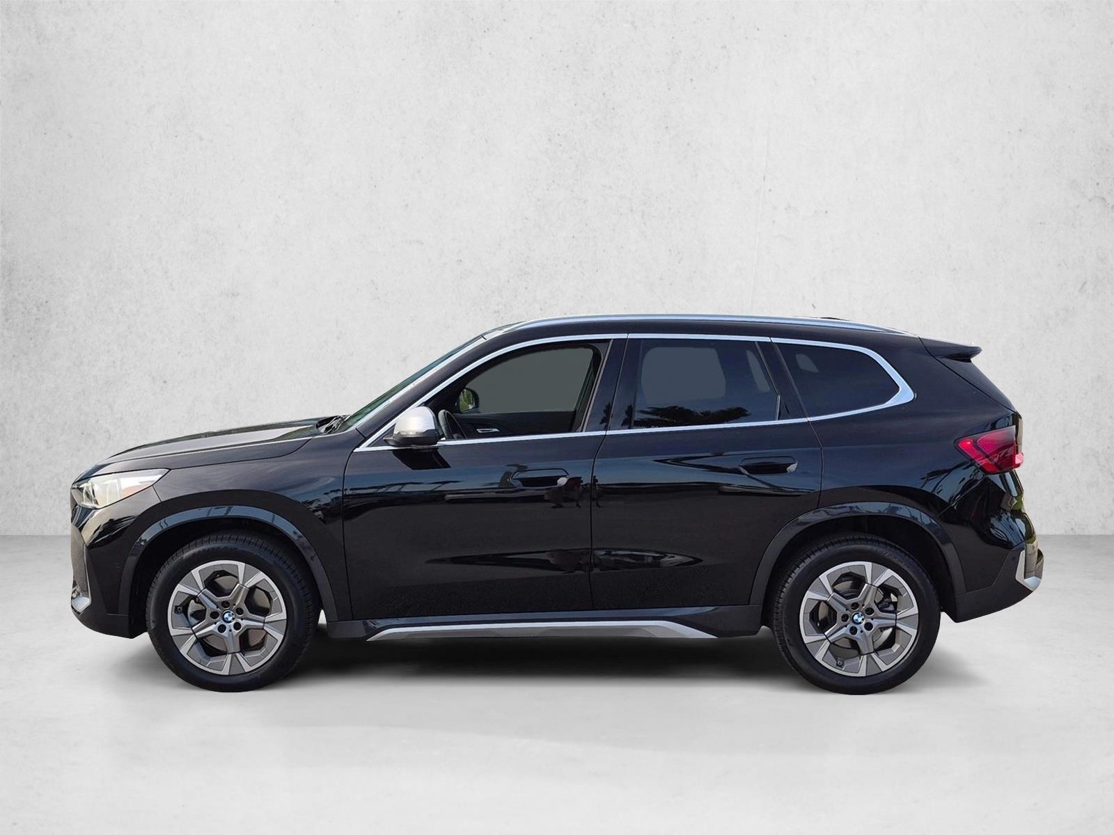 Thumbnail: 2023 BMW X1 - 2