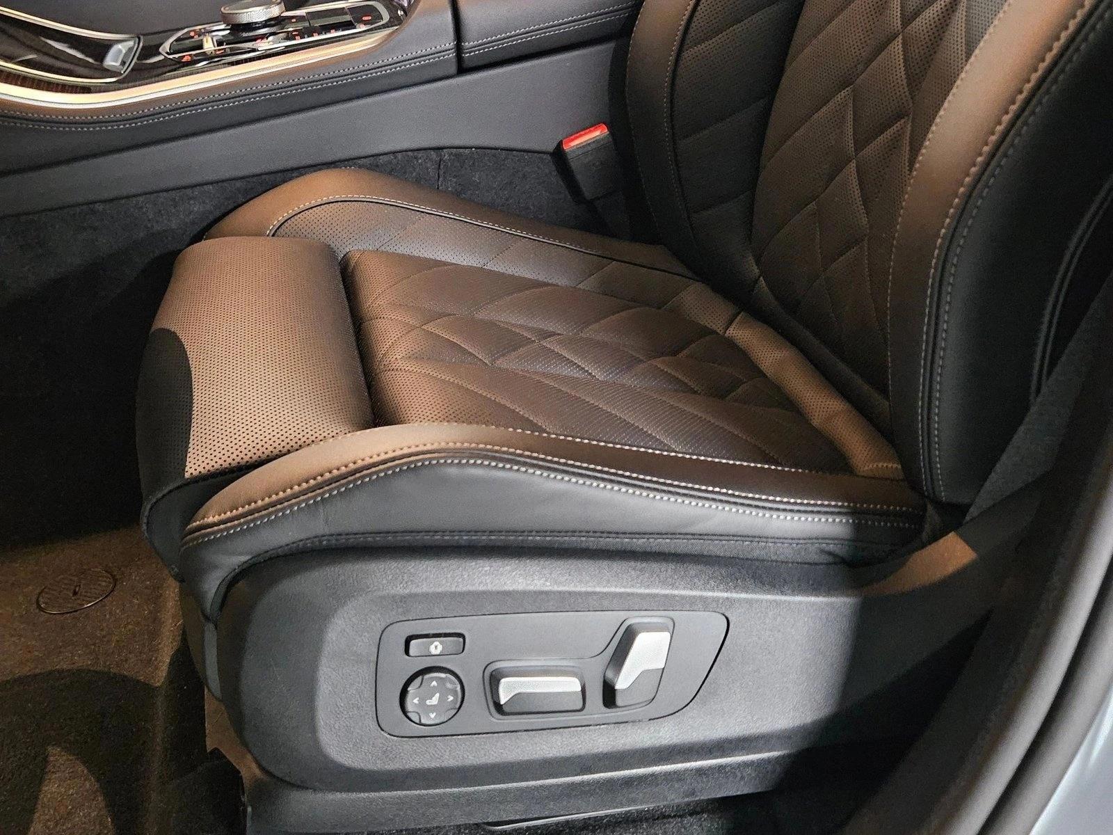 Thumbnail: 2026 BMW X5 - 5