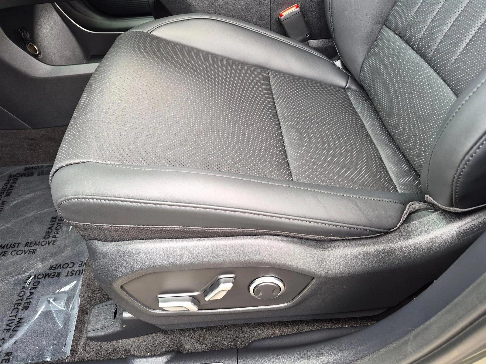 Thumbnail: 2026 Hyundai Santa Fe - 4