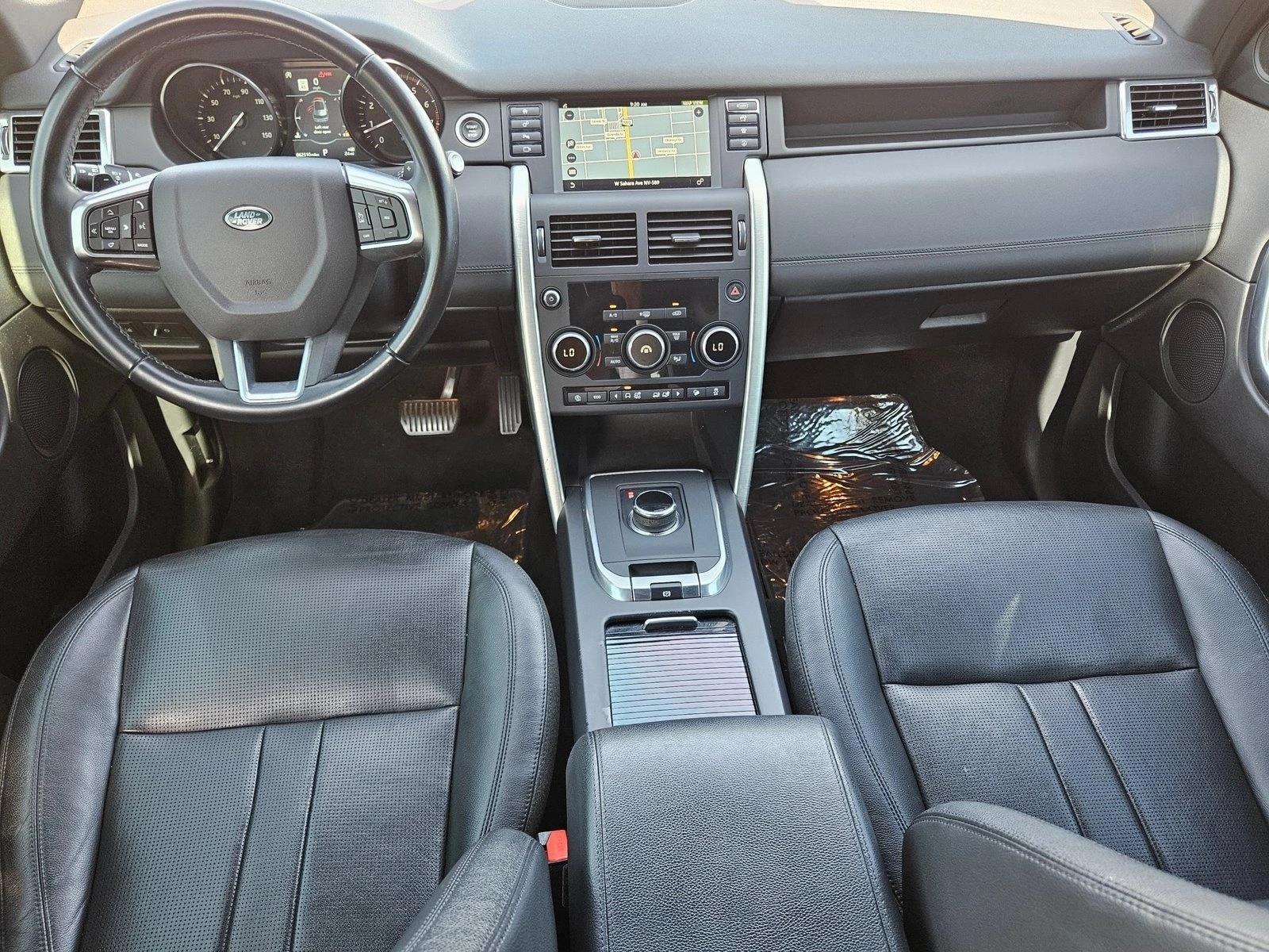 Thumbnail: 2019 Land Rover Discovery Sport - 4