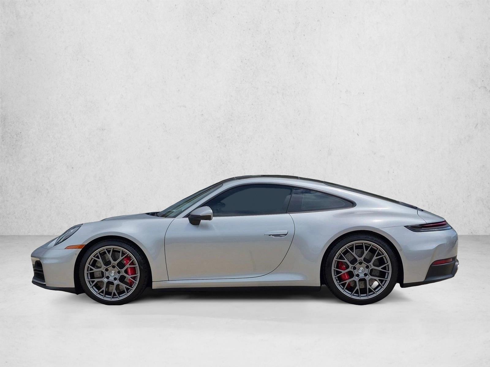 Thumbnail: 2025 Porsche 911 - 2