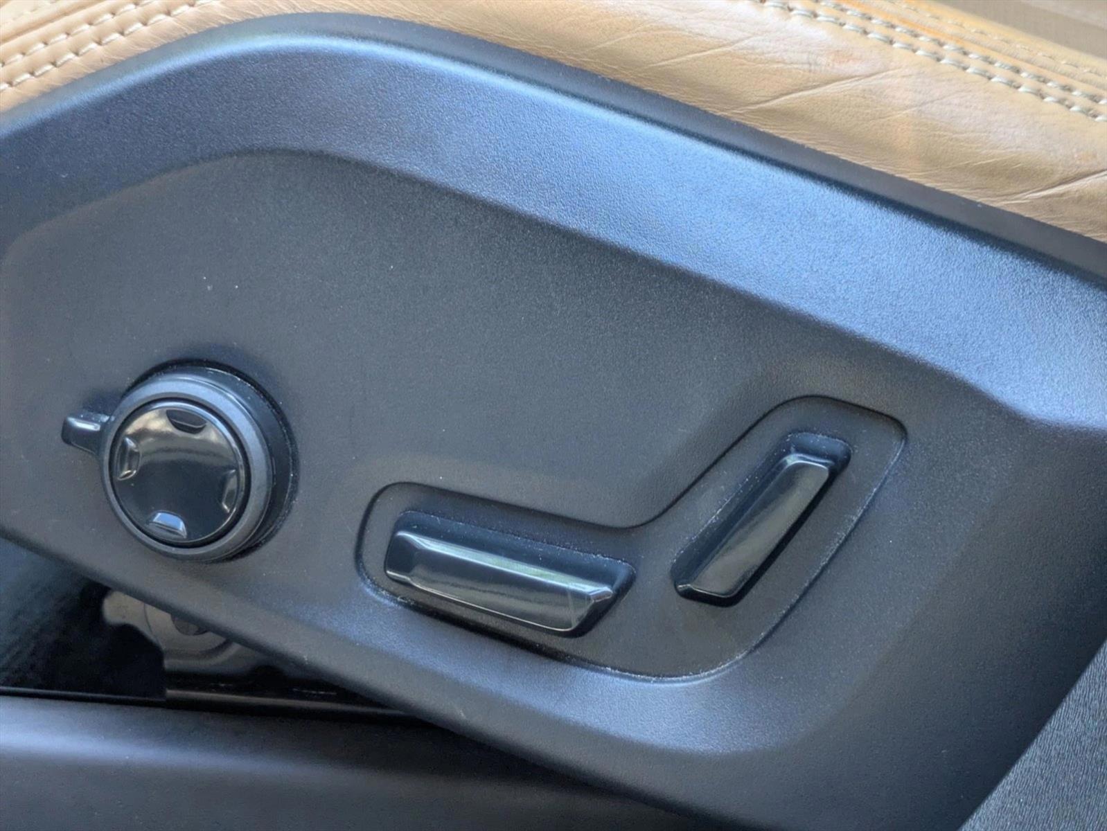 Thumbnail: 2018 Volvo XC90 - 2