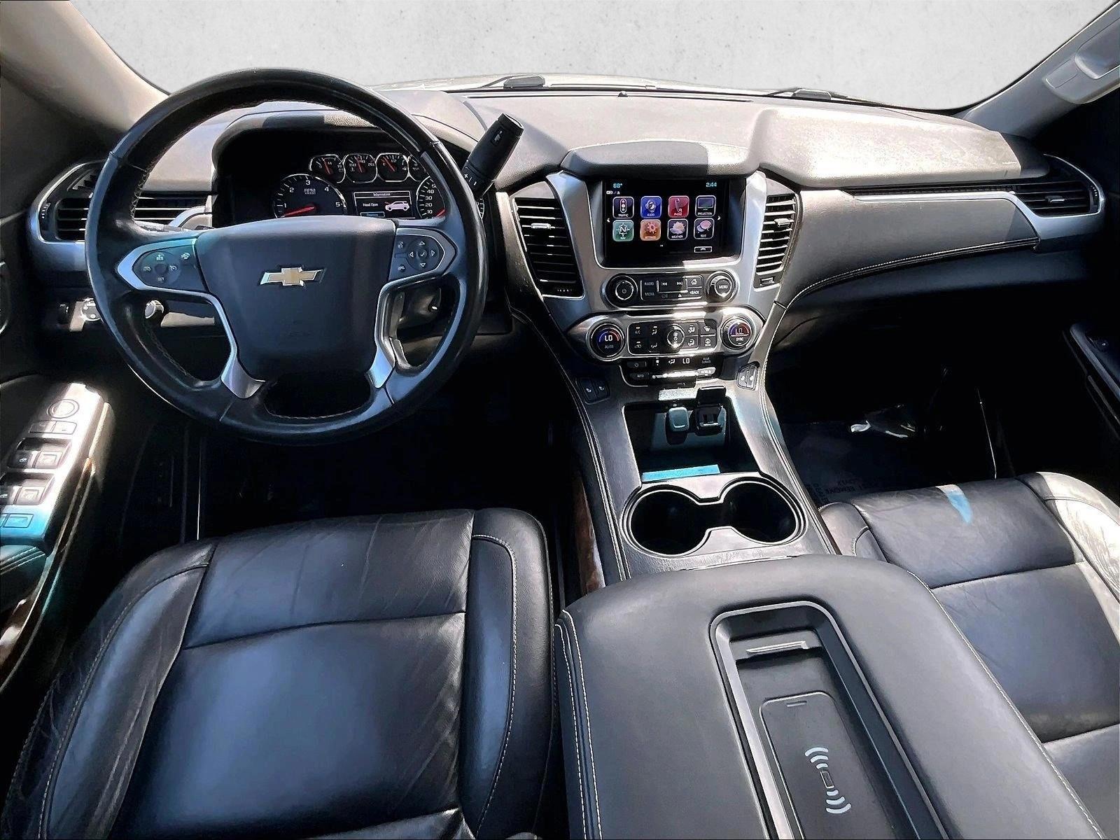 Thumbnail: 2017 Chevrolet Tahoe - 4