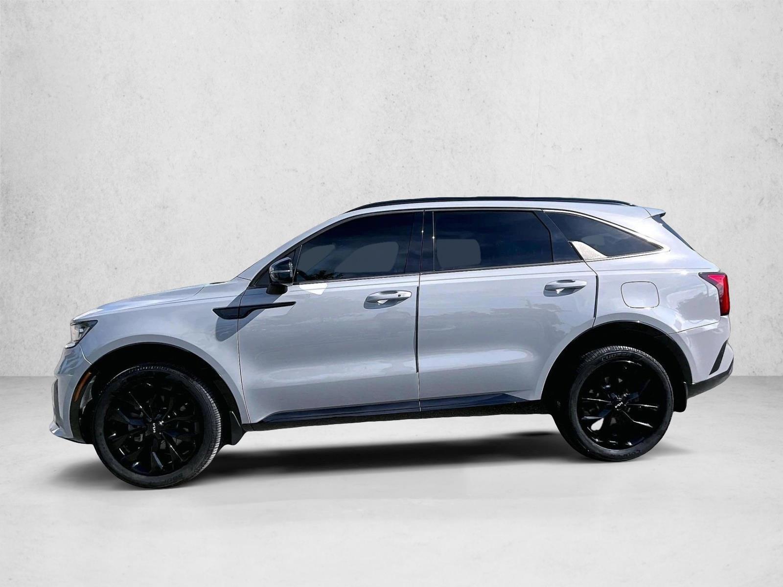 Thumbnail: 2023 Kia Sorento - 2