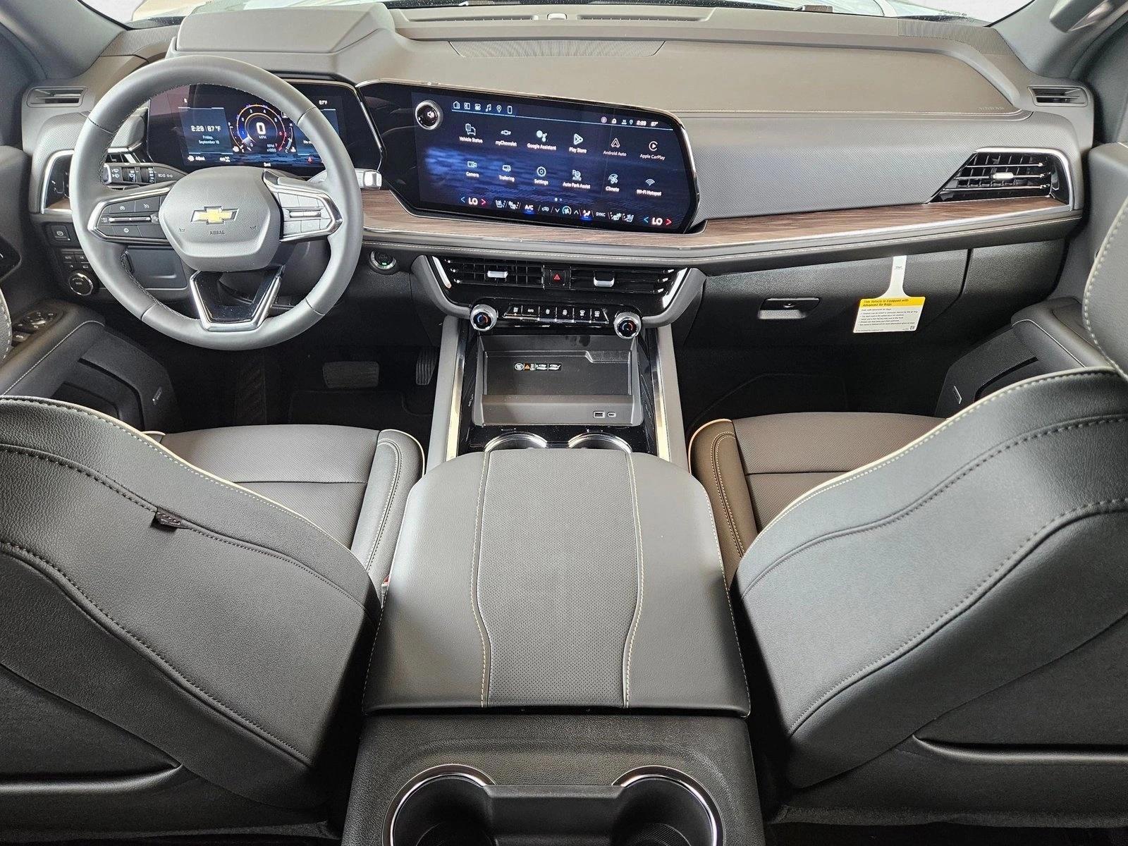 Thumbnail: 2026 Chevrolet Suburban - 4