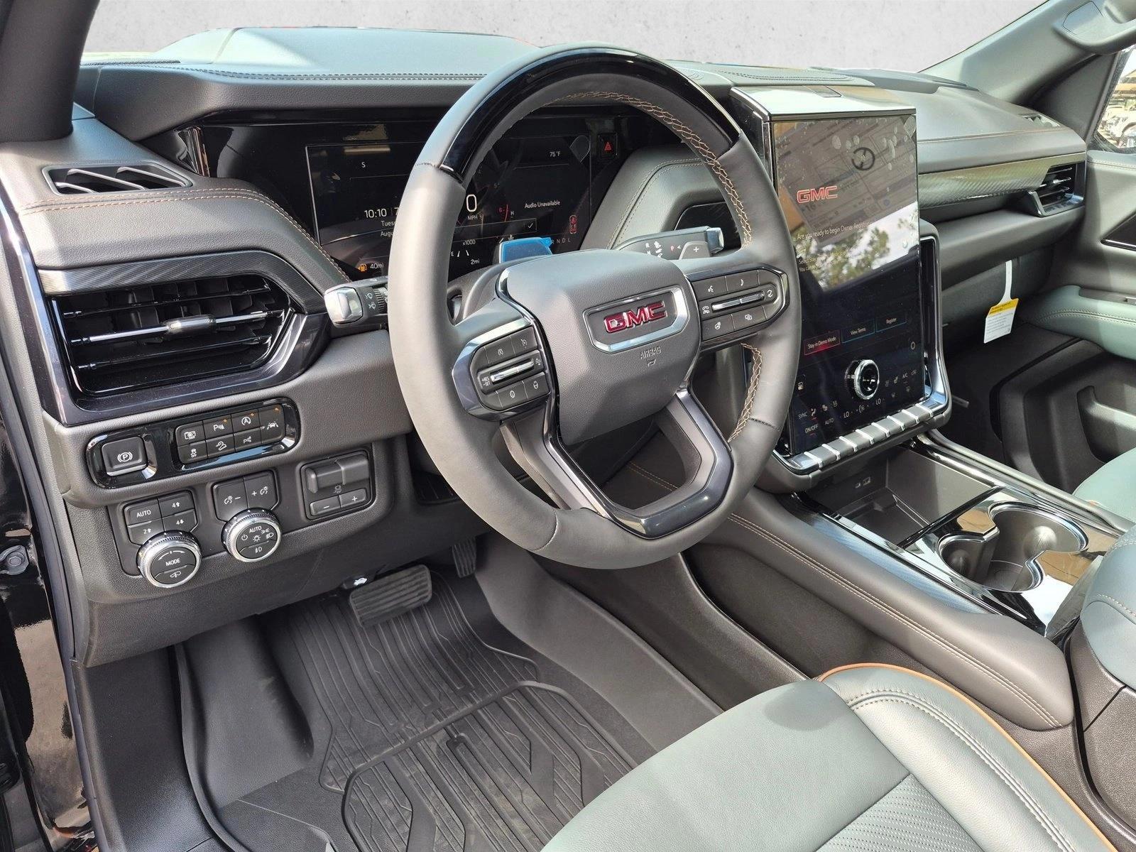 Thumbnail: 2026 GMC Yukon XL - 3