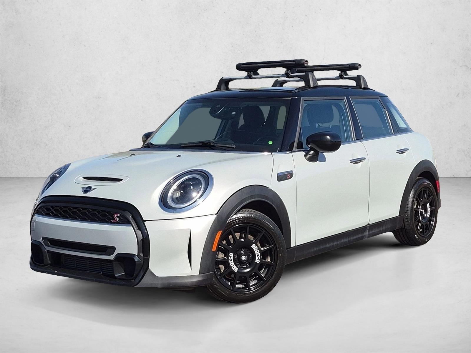 2023 MINI Hardtop 4 Door