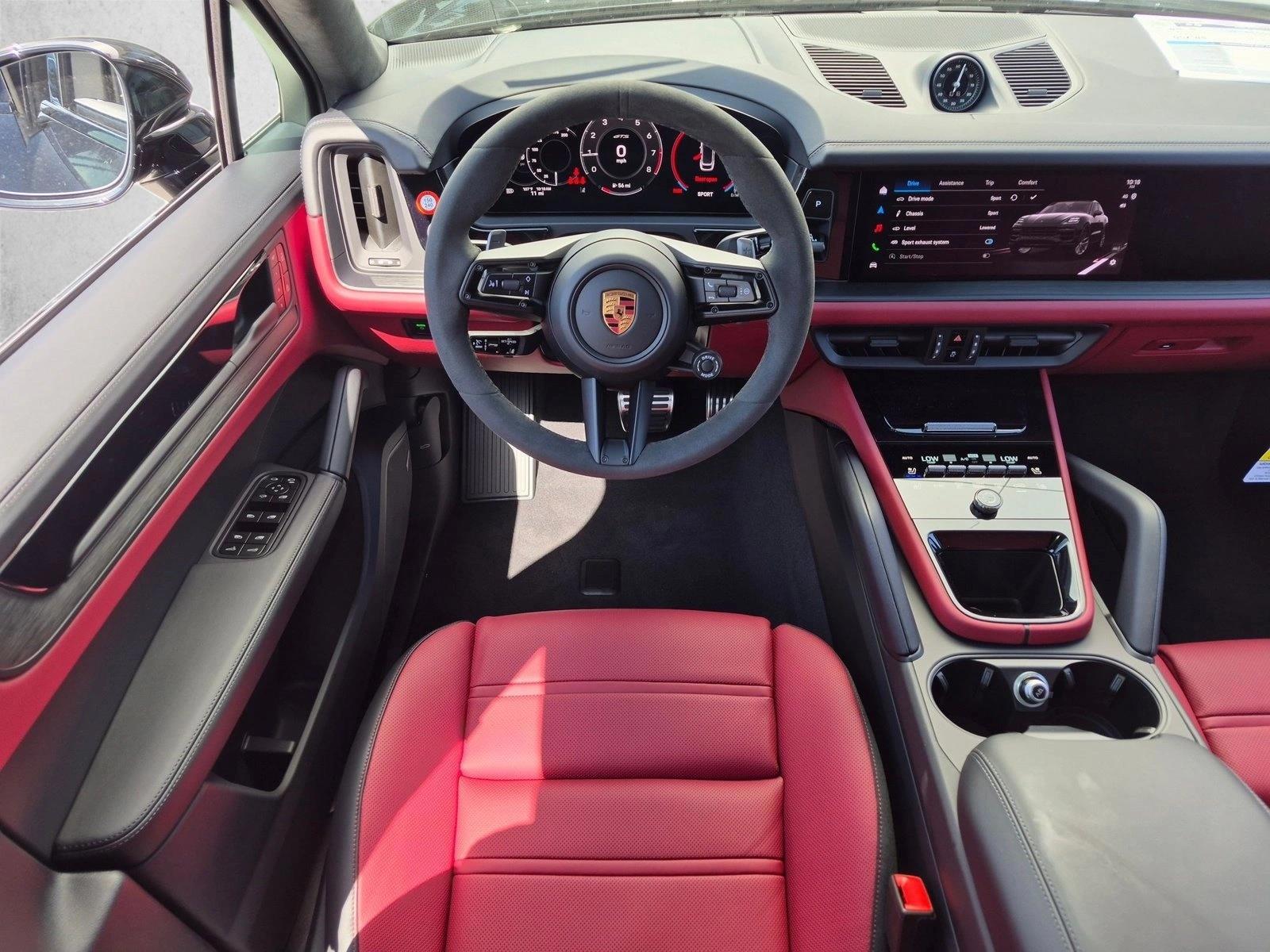 Thumbnail: 2026 Porsche Cayenne - 4