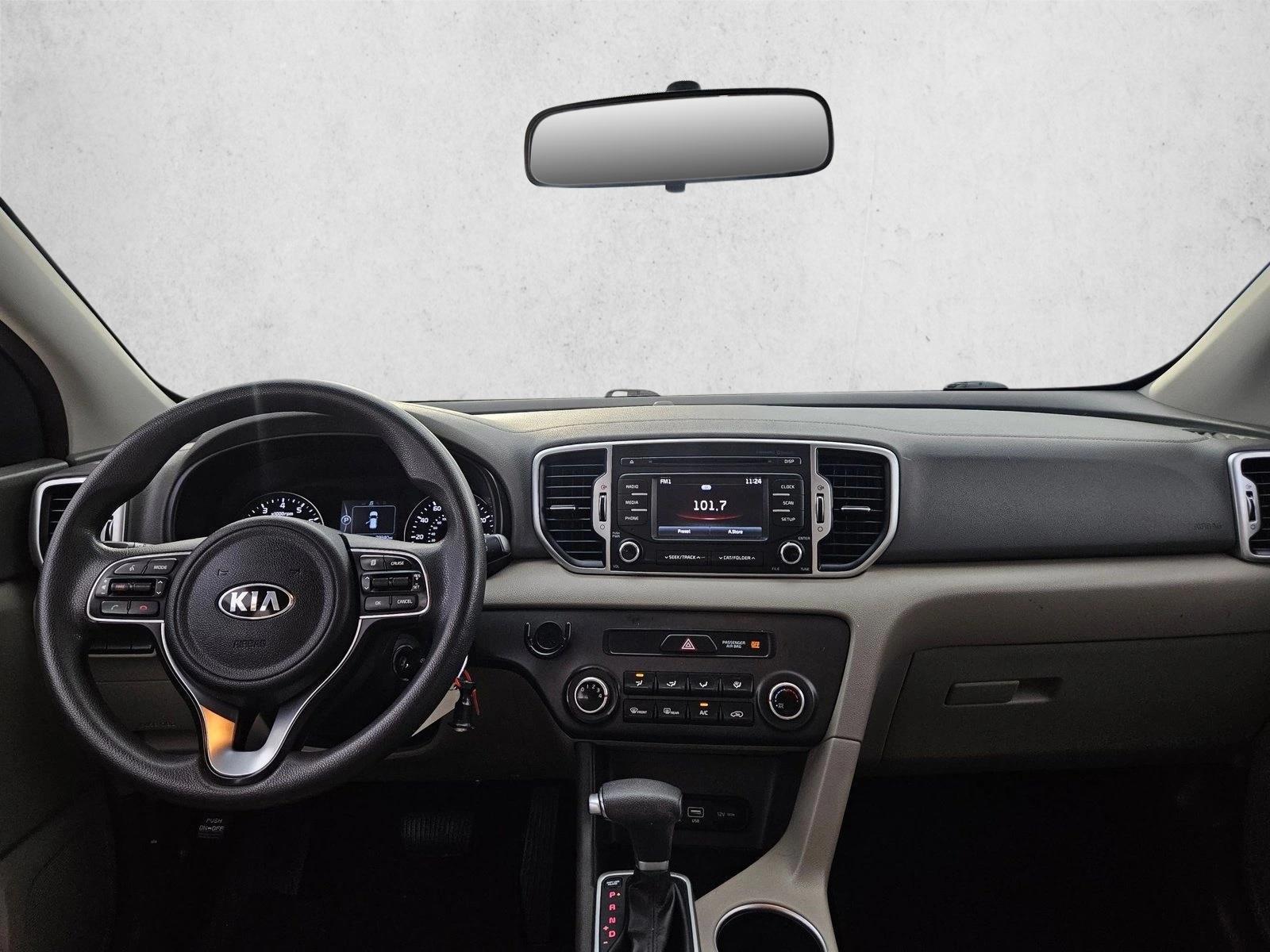 Thumbnail: 2019 Kia Sportage - 3