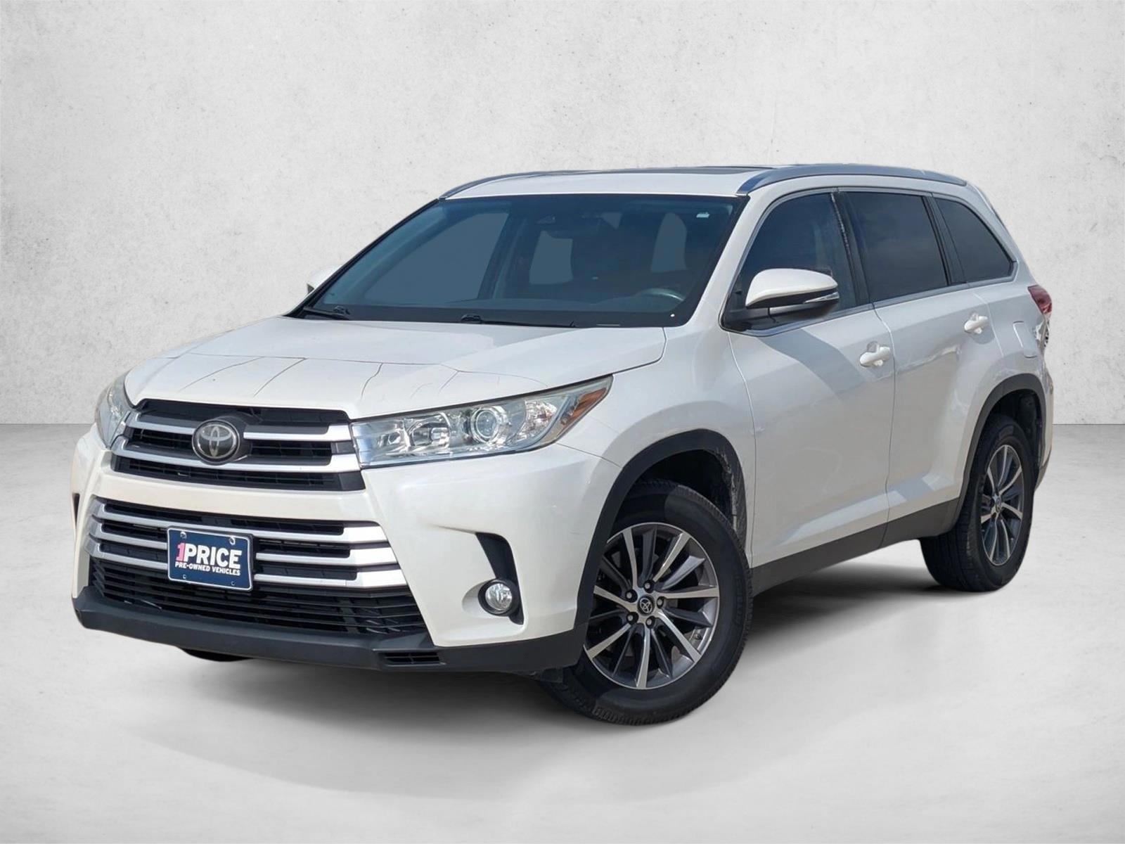 Thumbnail: 2019 Toyota Highlander - 1