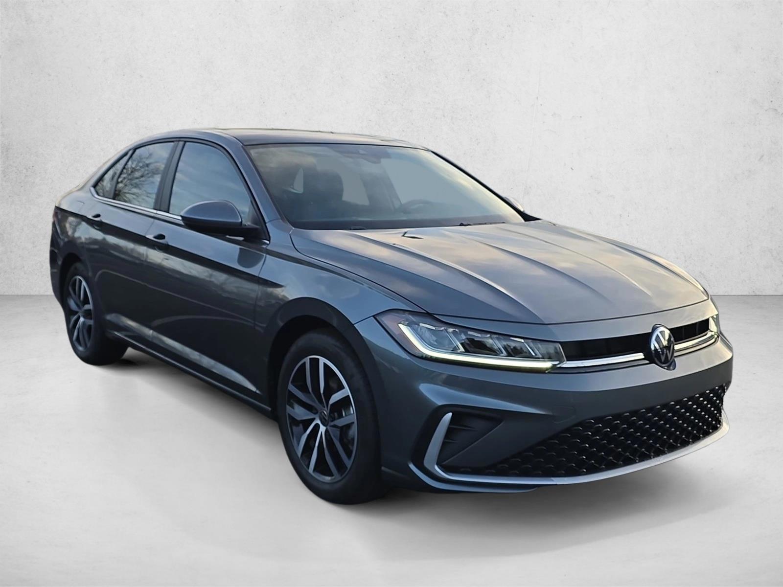 2026 Volkswagen Jetta SE - Photo 9