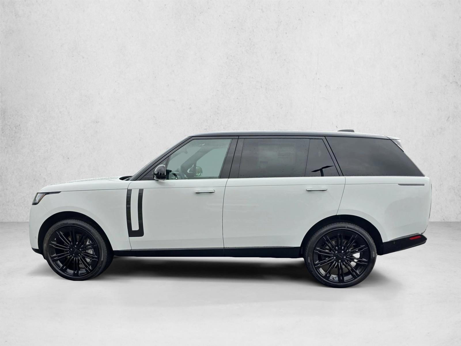 Thumbnail: 2026 Land Rover Range Rover - 2