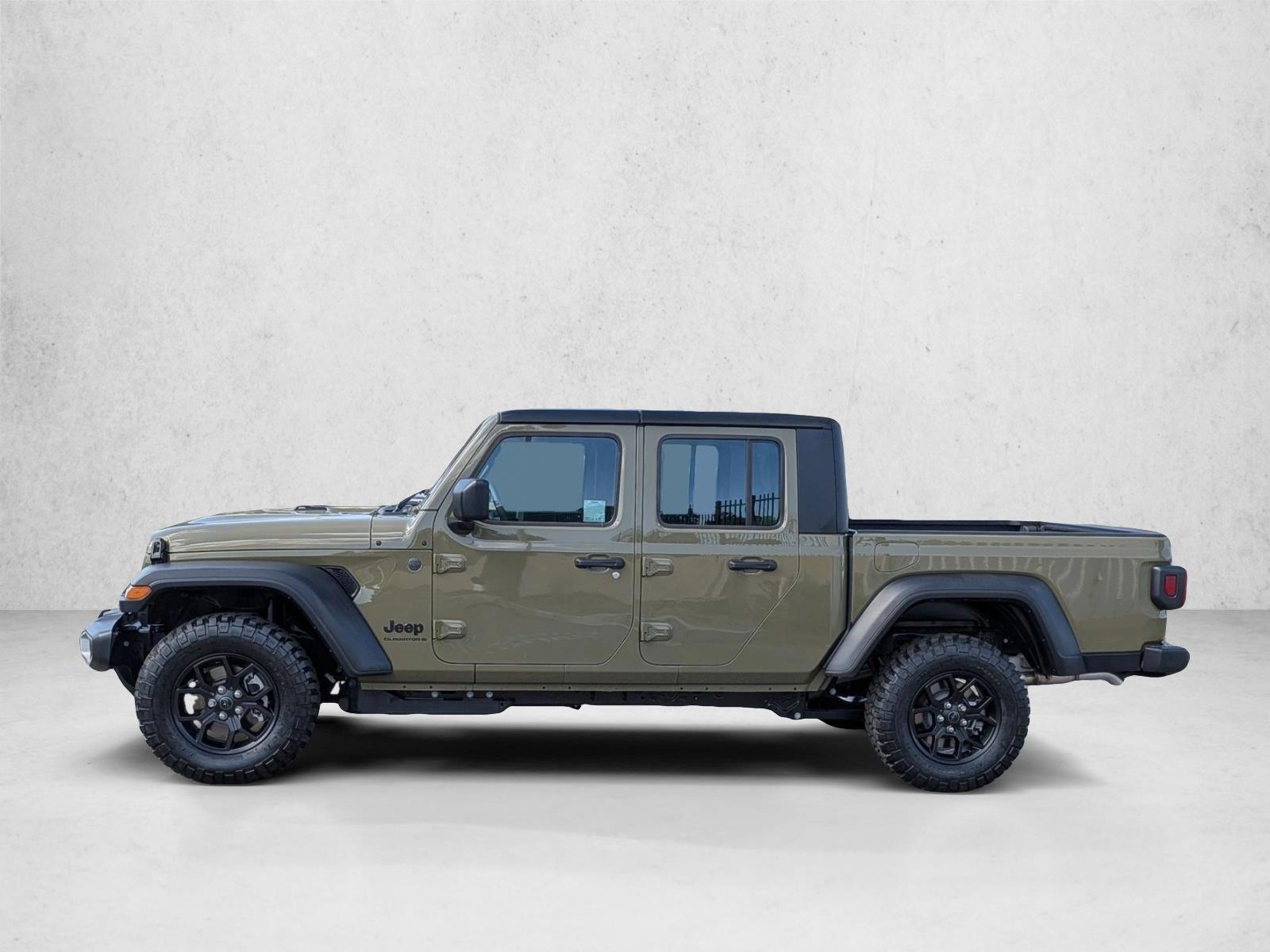 Thumbnail: 2026 Jeep Gladiator - 2