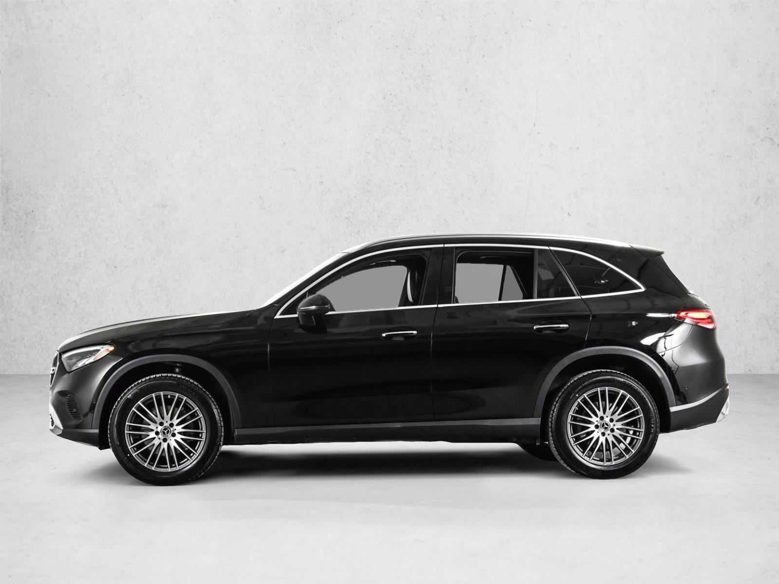 Thumbnail: 2026 Mercedes-Benz GLC - 2