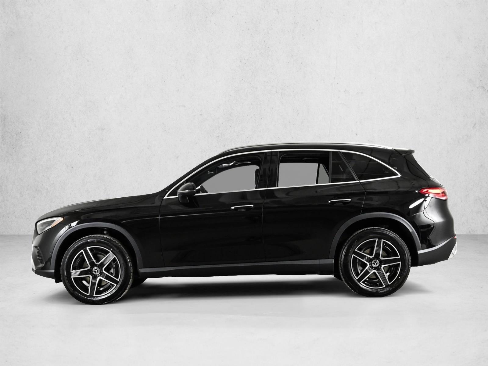Thumbnail: 2026 Mercedes-Benz GLC - 2