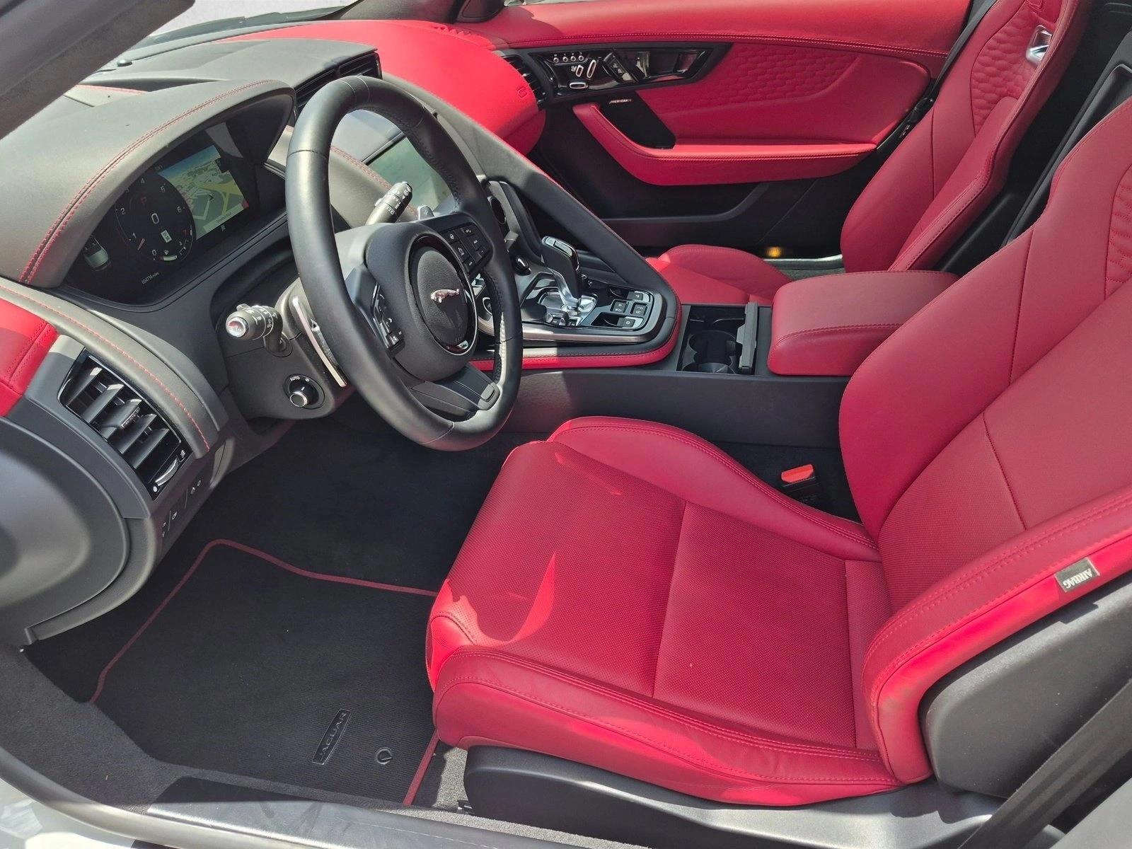 2024 Jaguar F-Type 75 - Photo 16