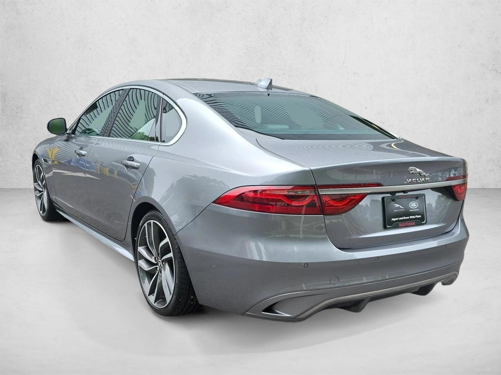 2024 Jaguar XF R-Dynamic SE - Photo 7