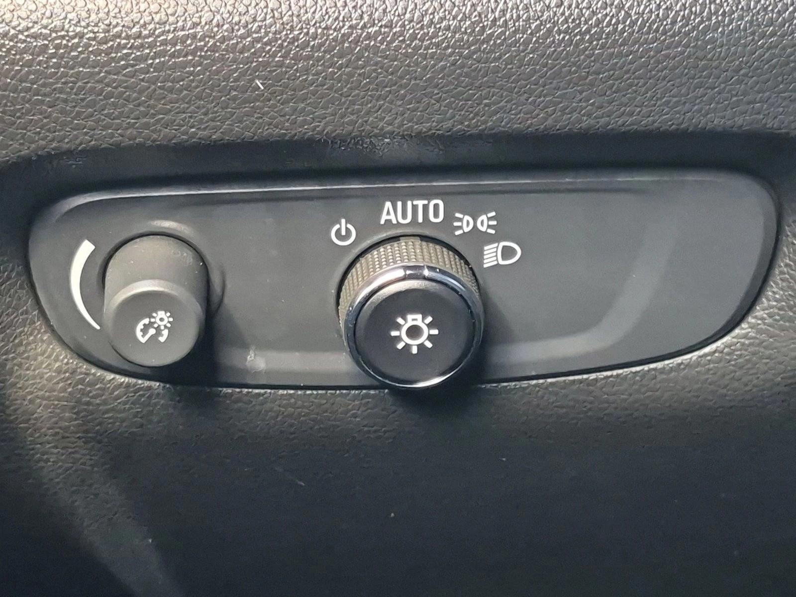 2023 Chevrolet Traverse 3LT - Photo 17