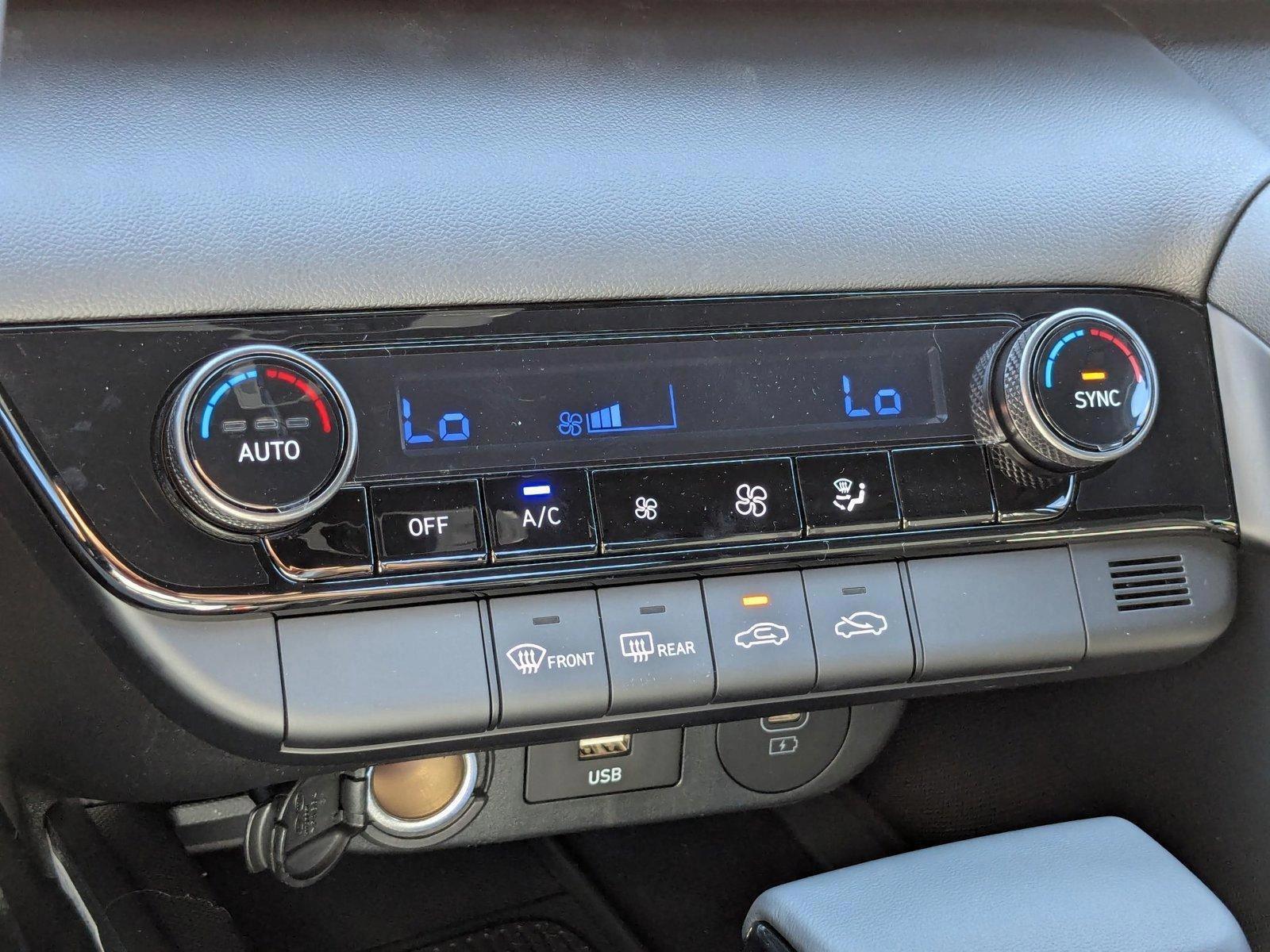 2025 Hyundai Elantra SEL - Photo 15