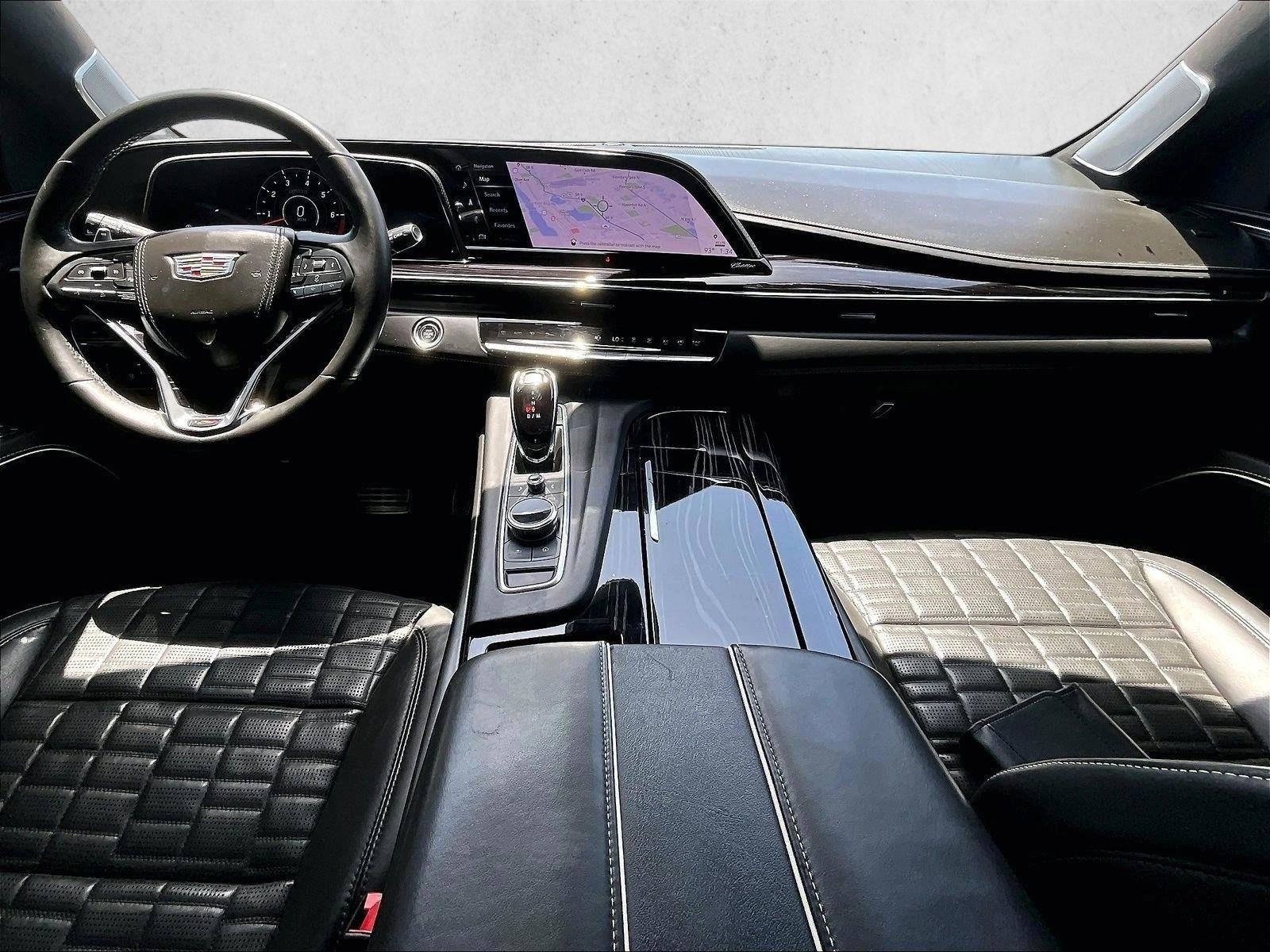 2023 Cadillac Escalade ESV V-Series - Photo 16