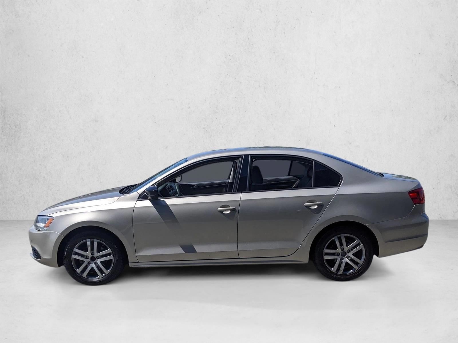 Thumbnail: 2014 Volkswagen Jetta - 2