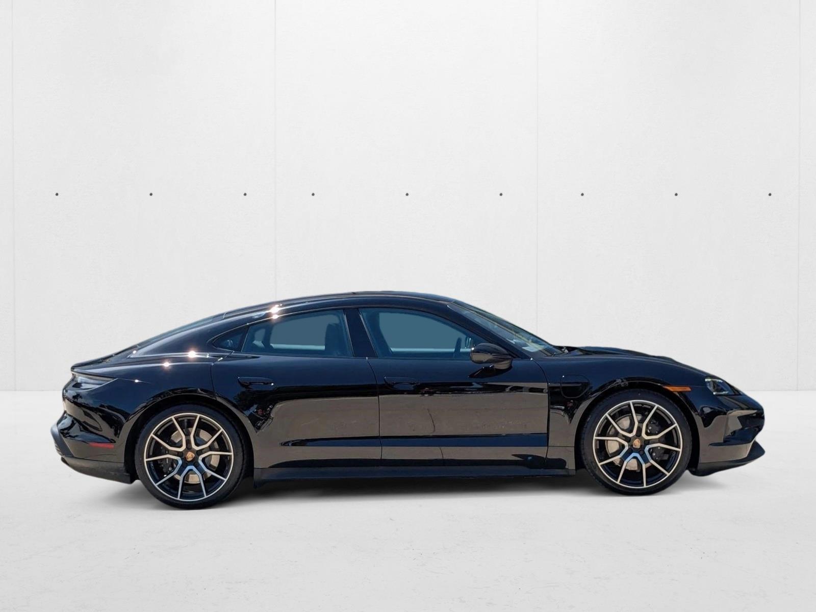 2025 Porsche Taycan Base - Photo 8