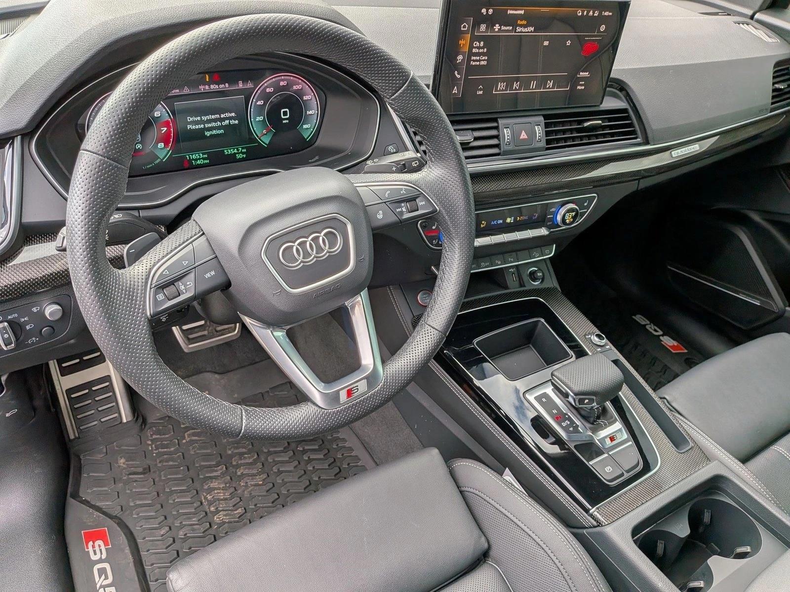 Thumbnail: 2025 Audi SQ5 - 3