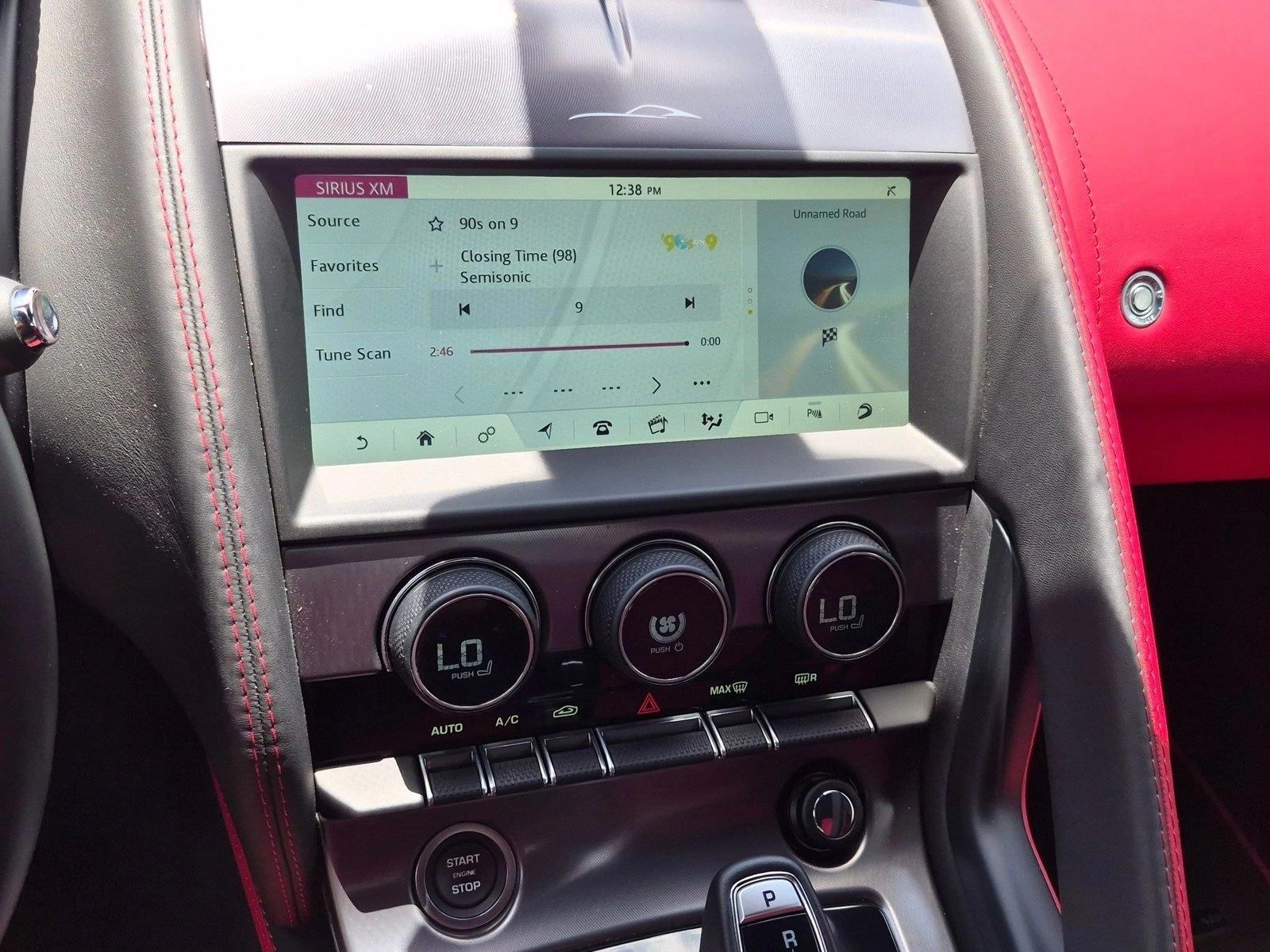 2024 Jaguar F-Type 75 - Photo 15