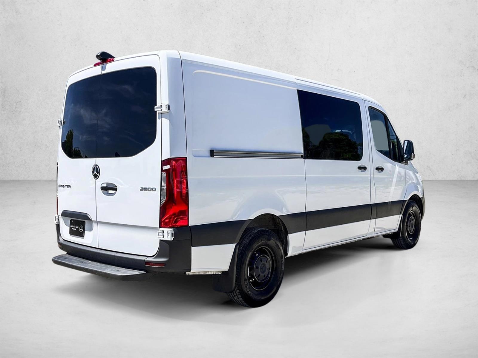 2026 Mercedes-Benz Sprinter Crew