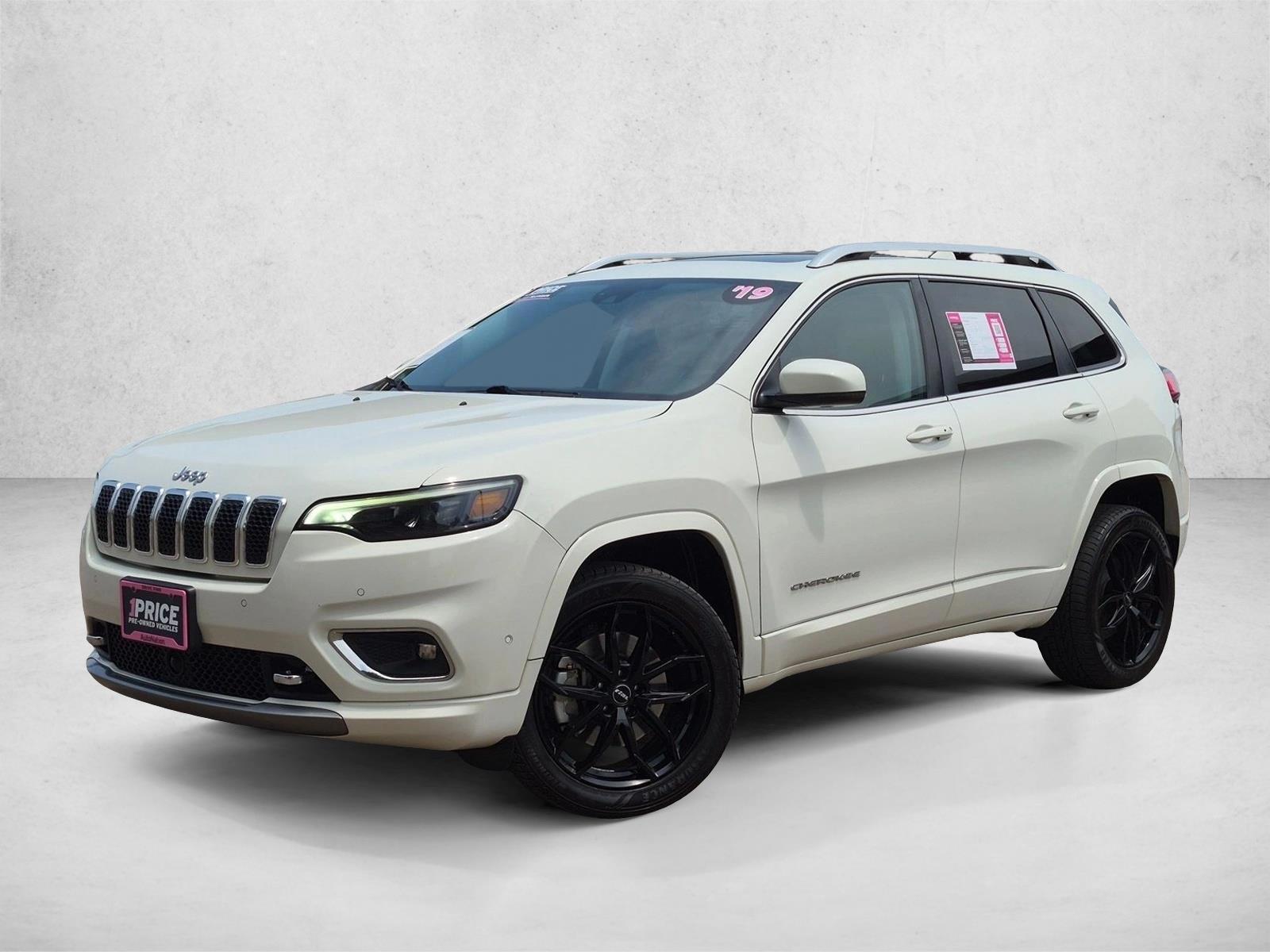 Thumbnail: 2019 Jeep Cherokee - 1