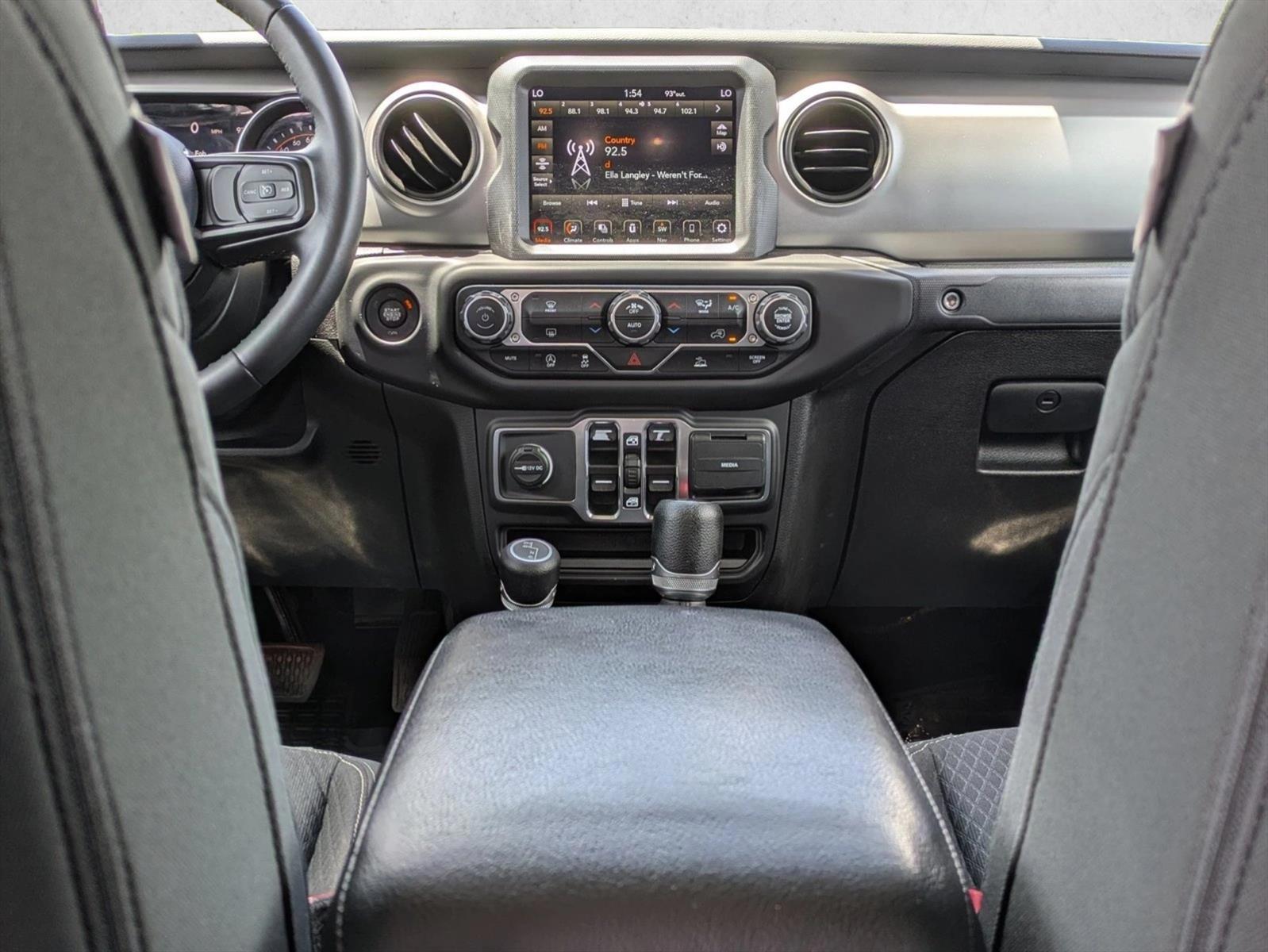 2021 Jeep Gladiator 80TH - Photo 15
