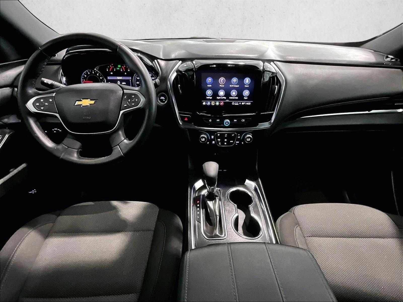 Thumbnail: 2023 Chevrolet Traverse - 4
